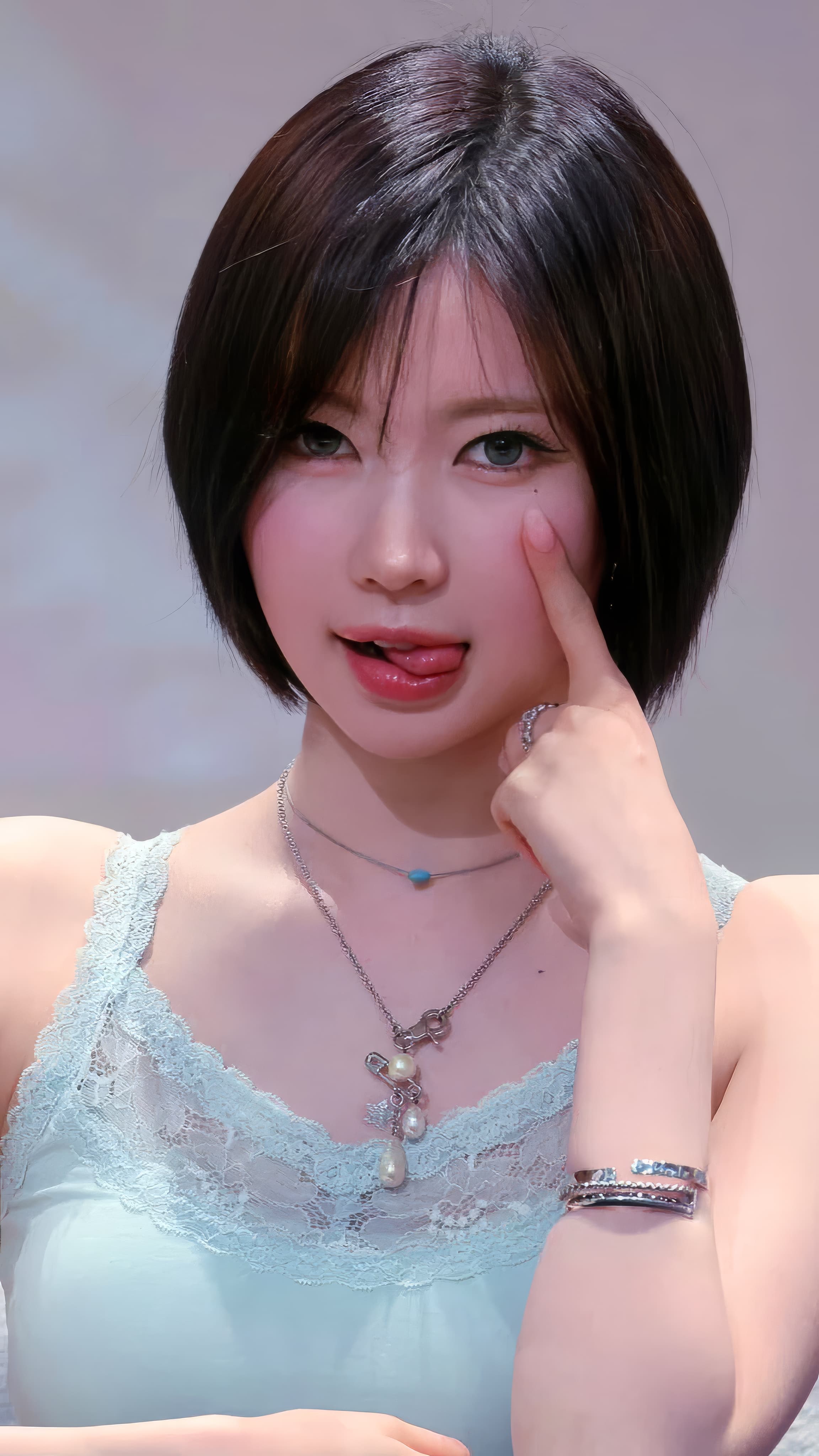 Asa at Offline FanSign MusicPlant 150526