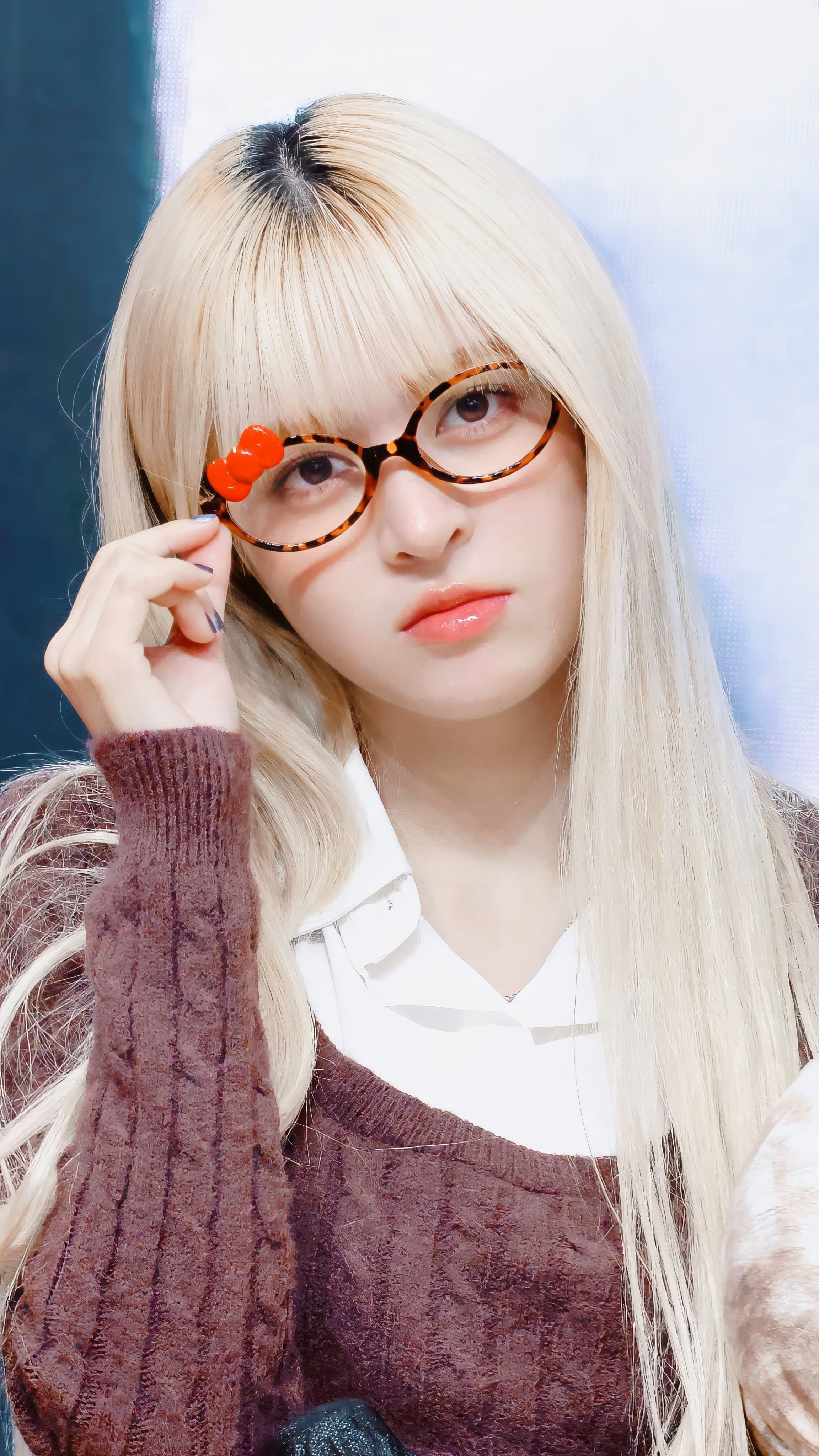 Lily at MAKESTAR Fansign Event 151125