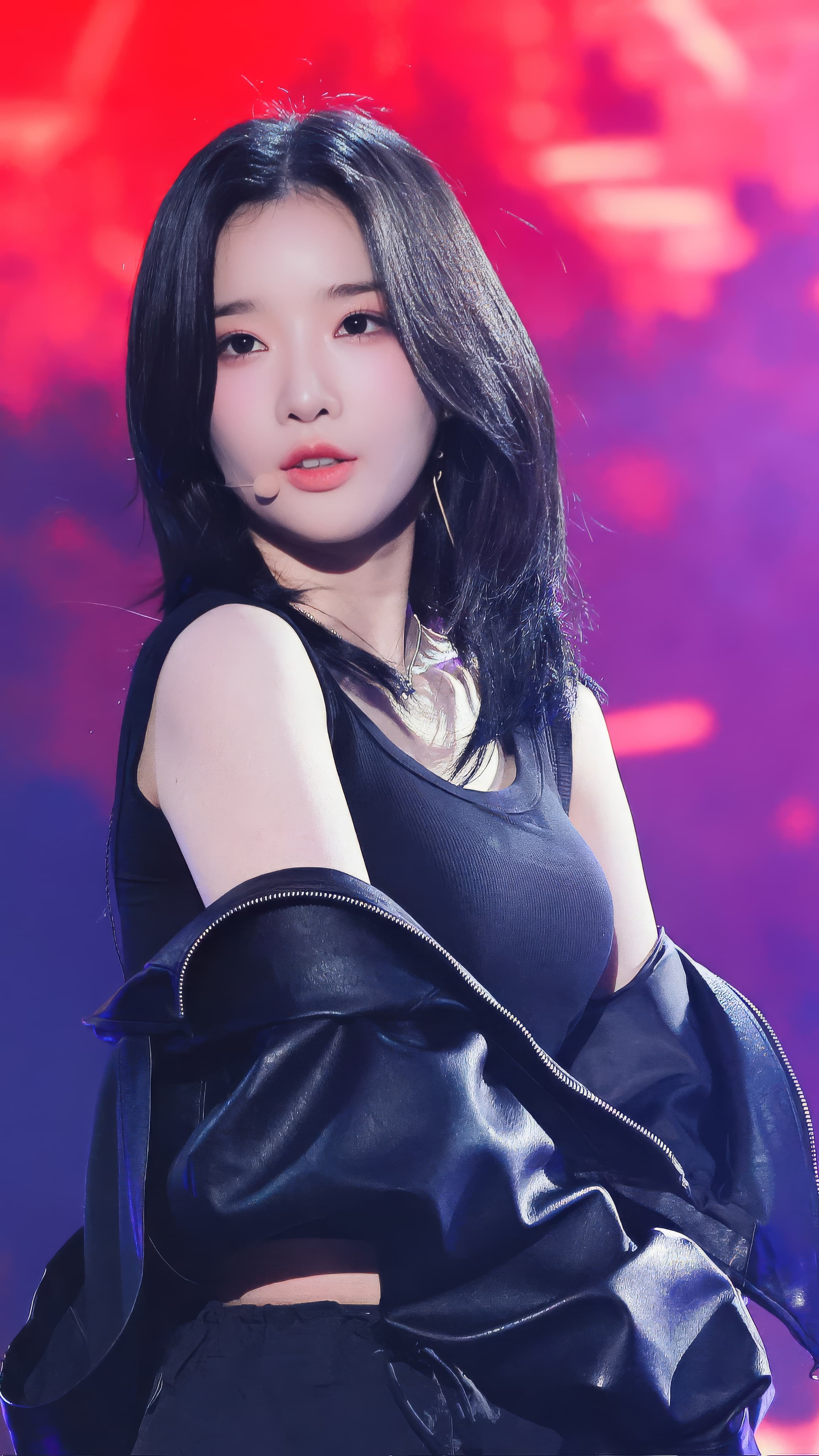 YooYeon at 31st Hanteo Music Awards 180224